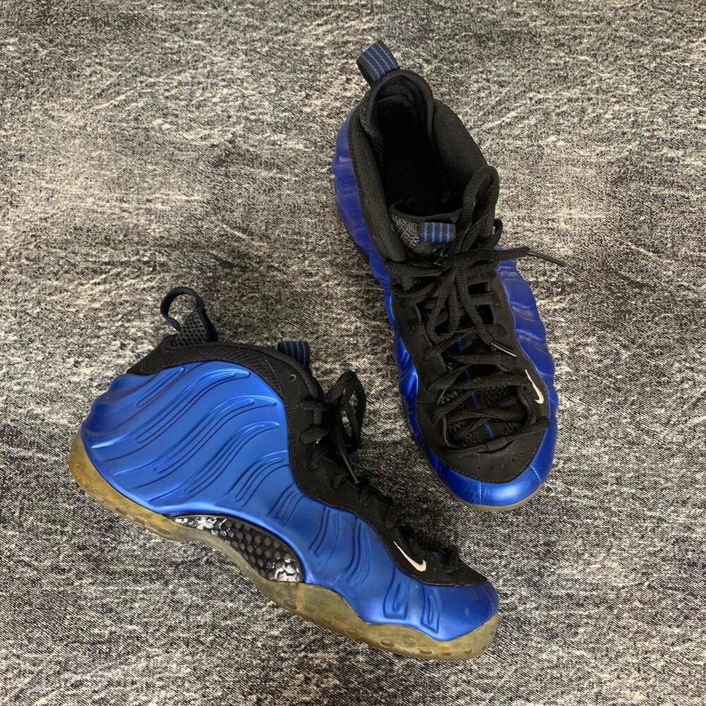 Nike Air Foamposite One Royal Blue Sneakers